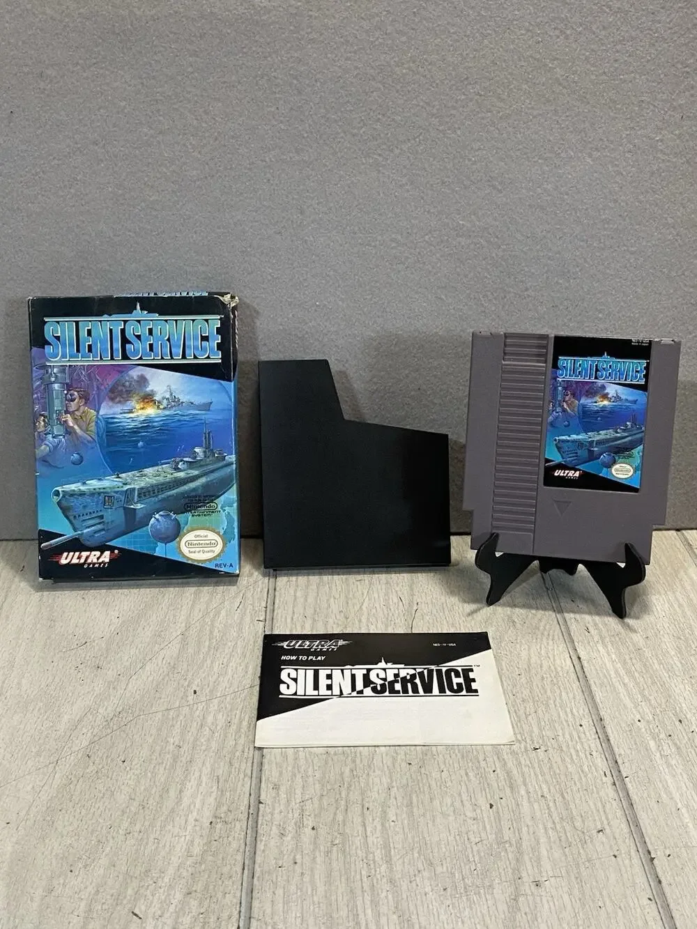 Nintendo NES Silent Service Game Complete with Box and Manual